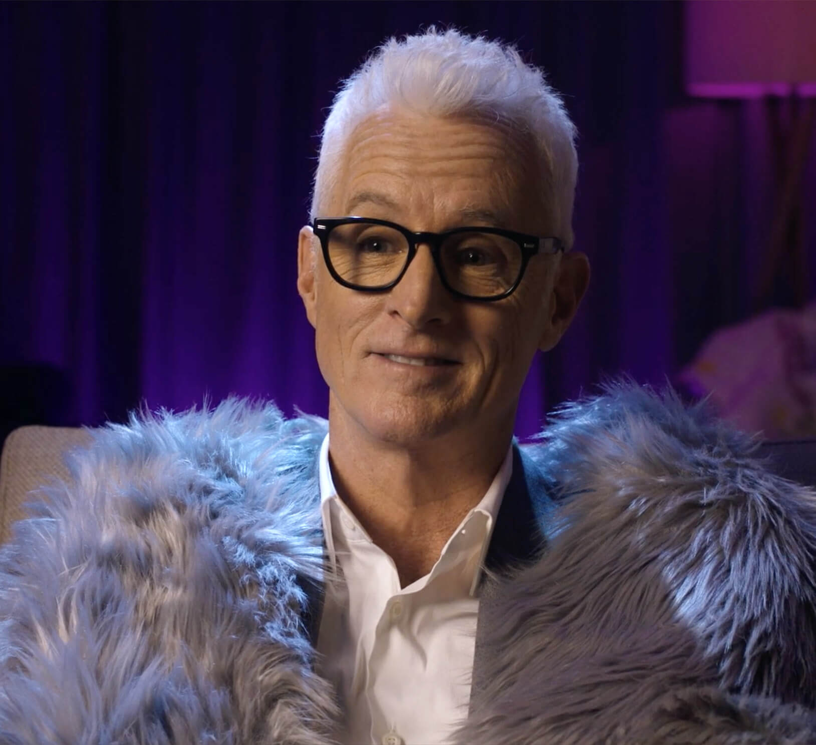 John Slattery appearing in a commercial for GE SmartHome.